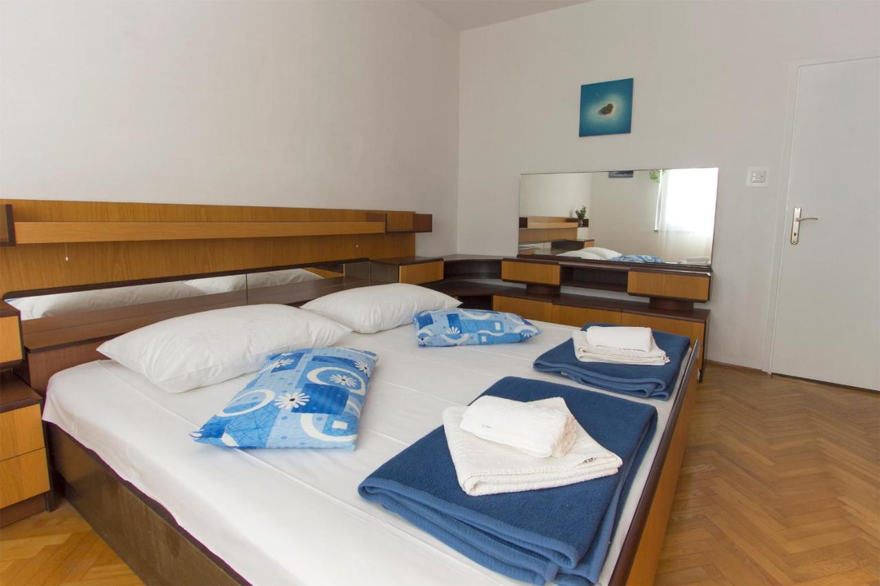 Nella Apartment Zadar Exterior photo