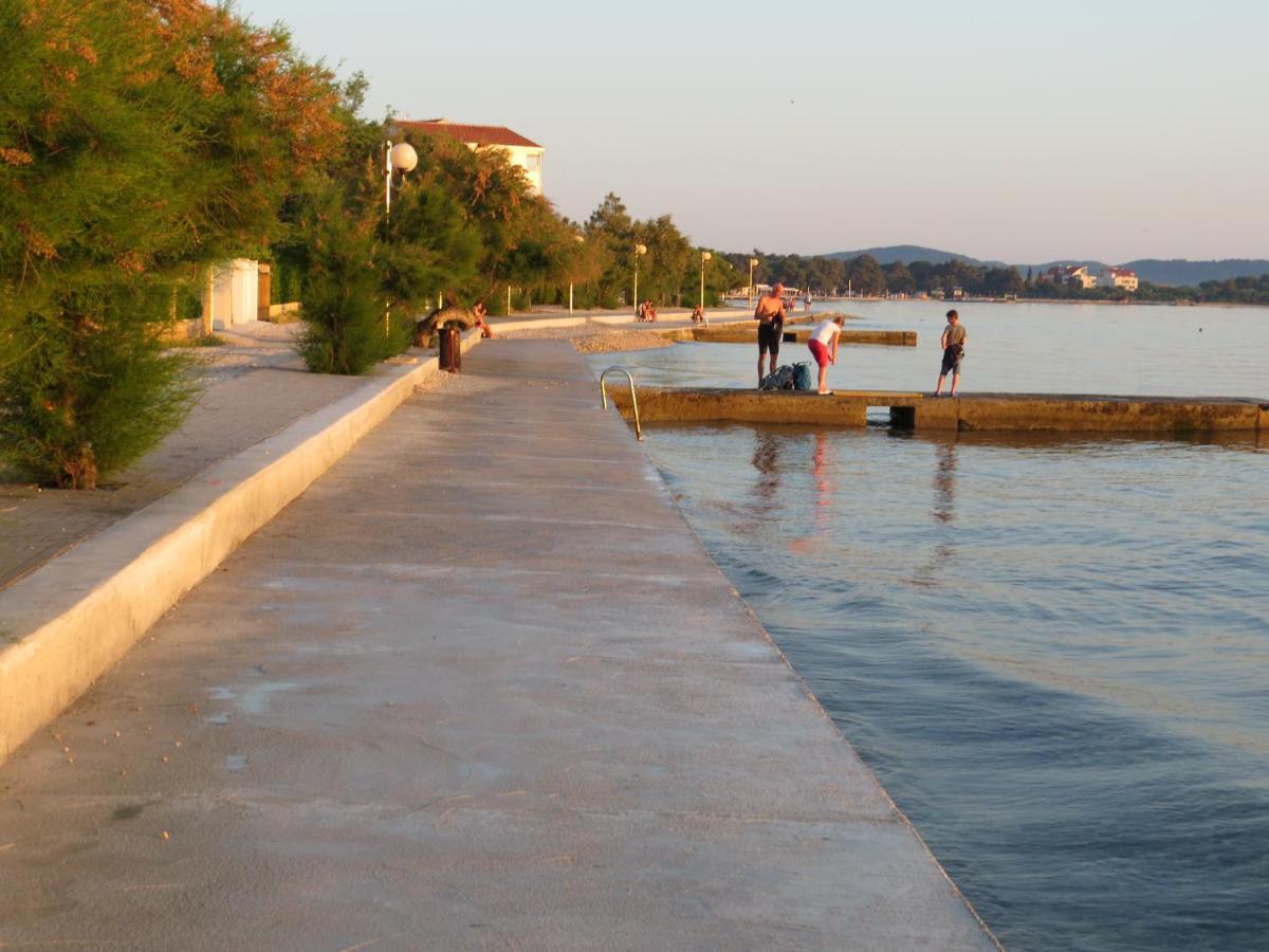 Nella Apartment Zadar Exterior photo